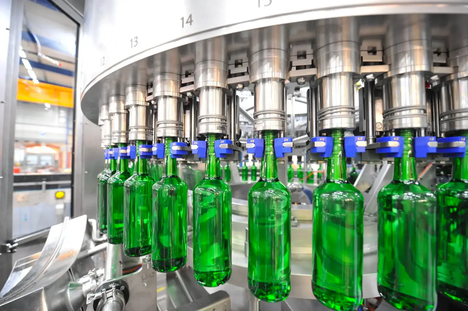 Industrial bottling equipment
