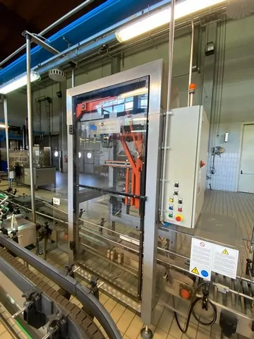 Used Bottling Hive Inserter Bortolin Kemo - 2000, 6,500 BPH