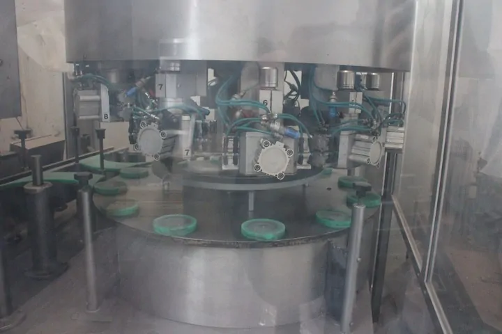 Used Bottling Champagne Capsuling Machine Nortan - 1994, 1,000 BPH