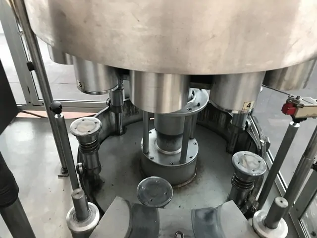Used Bottling Champagne Capsuling Machine Nortan - 1992, 6,000 BPH