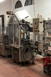 Used Bottling PVC Capsuling Machine Robino & Galandrino Vulcan 3000 - 1990, 3,000 BPH