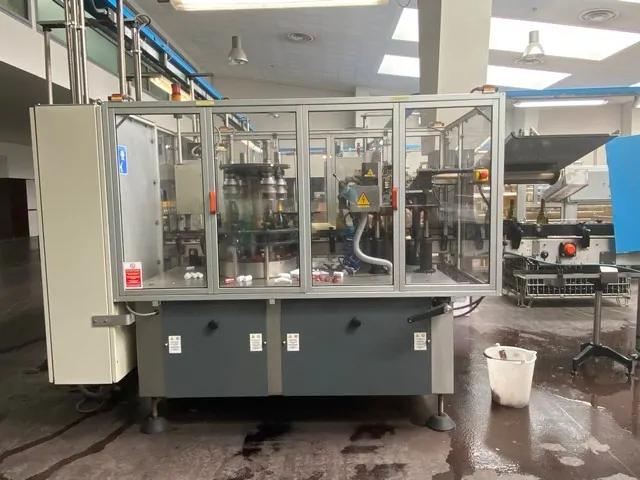 Used Bottling Polylaminate Capsuling Machine Robino & Galandrino - 2000, 5,000 BPH