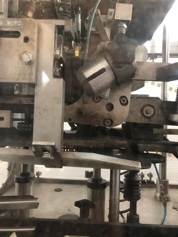 Used Bottling PVC Capsuling Machine Robino & Galandrino POKER 4/6 - 2003, 6,000 BPH