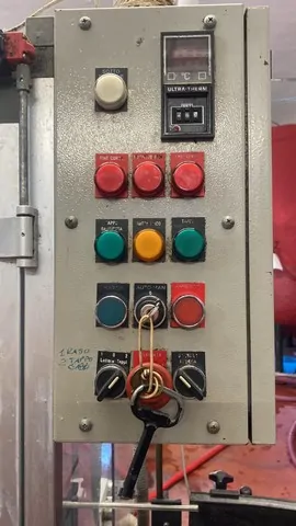 Used Bottling Champagne Capsuling Machine Robino & Galandrino - 1996, 3,000 BPH