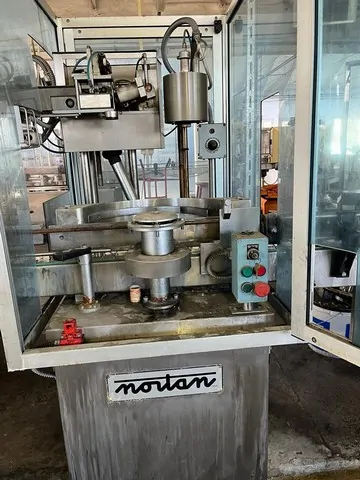 Used Bottling PVC Capsuling Machine Nortan Unicap 35 - 1996, 3,000 BPH