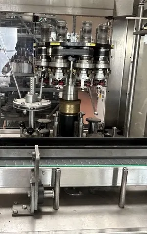 Used Bottling Polylaminate Capsuling Machine Robino & Galandrino Astra 8 - 2007, 6,000 BPH