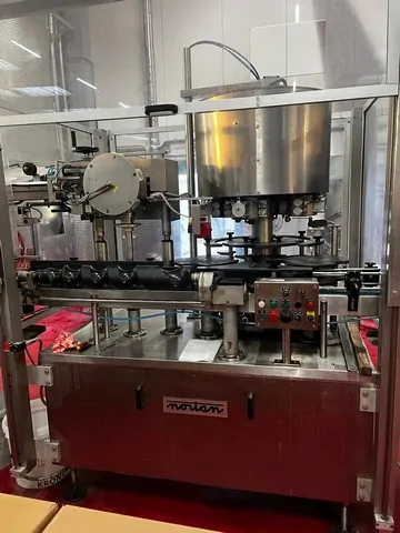 Used Bottling Champagne Capsuling Machine Nortan Prisma 4.4 TS SX - 2000, 3,000 BPH