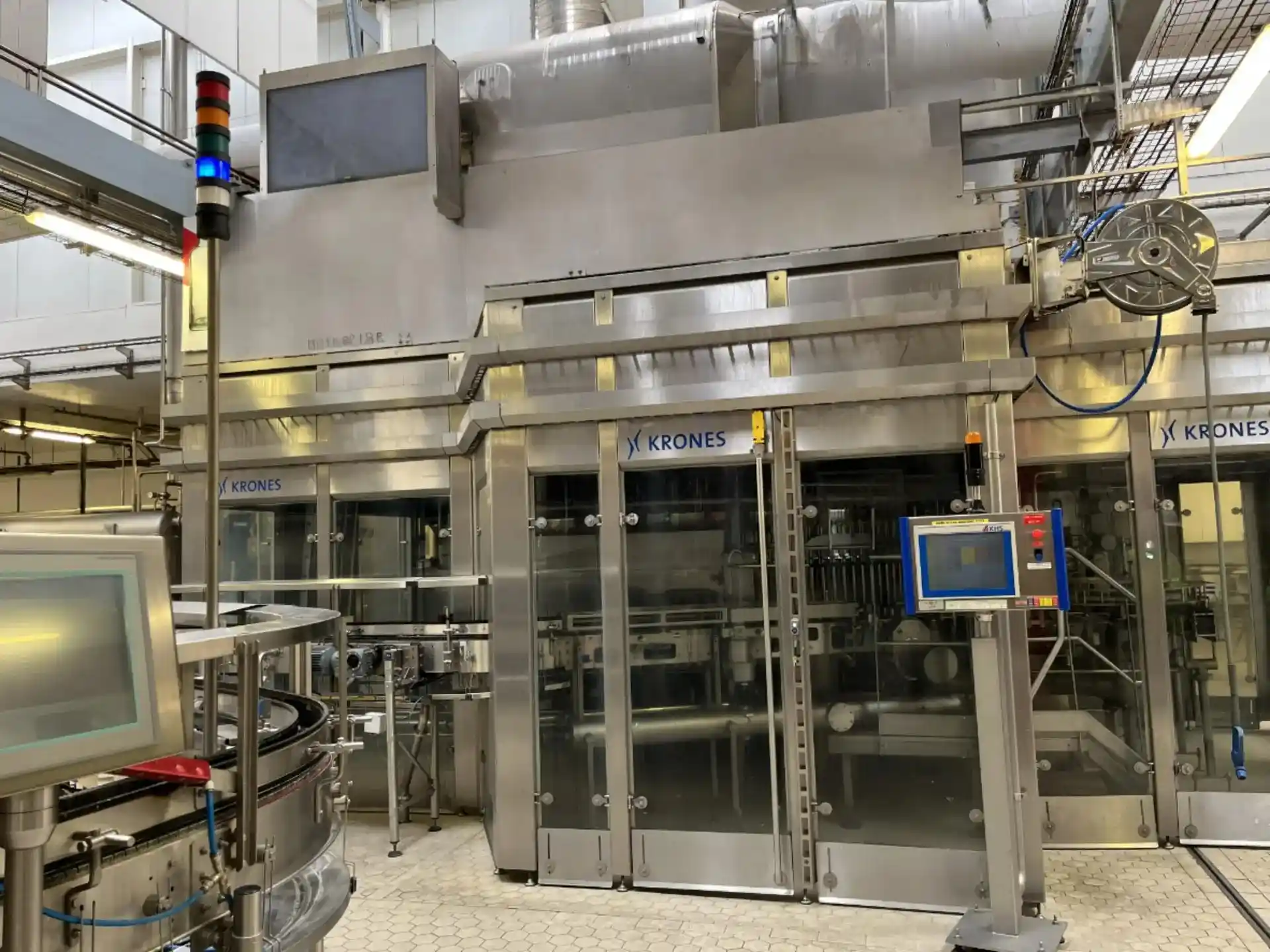 Used Bottling Isobaric Filling Monoblock Krones Modulfill 144 - 2012, 43,000 BPH