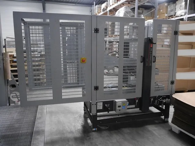 Used Bottling Case Sealer SIAT - 2015, 15 BPH
