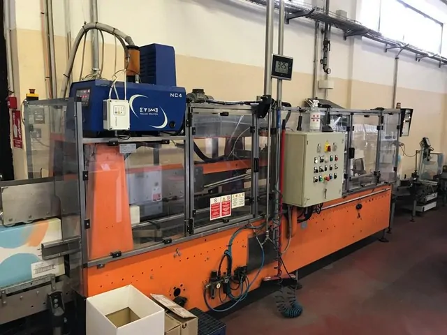 Used Bottling Case Sealer MB IMPIANTI gluer – sup - 2006, 7,000 BPH