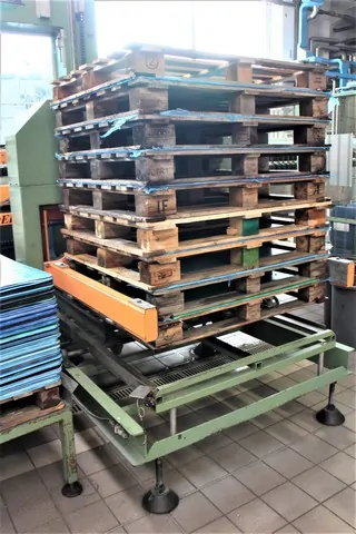 Used Bottling Depalletizer Mondo & Scaglione - 2002, 12,000 BPH