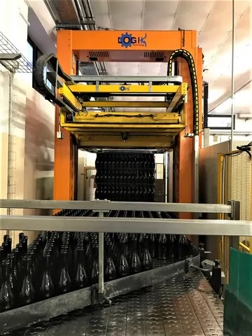 Used Bottling Depalletizer Logik - 2006, 9,000 BPH