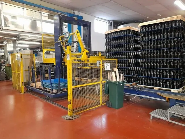Used Bottling Depalletizer TMG VEGA 120 - 1994, 80 BPH