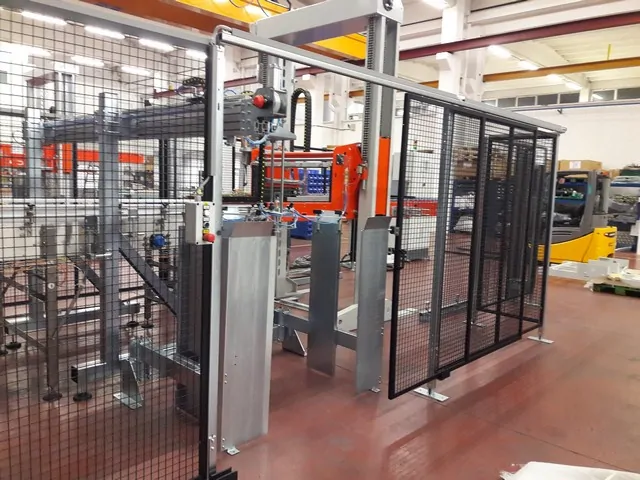 Used Bottling Depalletizer Unimac Gherri - 2020, 8,000 BPH