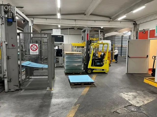Used Bottling Depalletizer OMA - 2004, 75 BPH