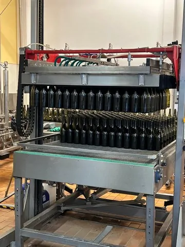 Used Bottling Depalletizer APE - 2001, 6,000 BPH