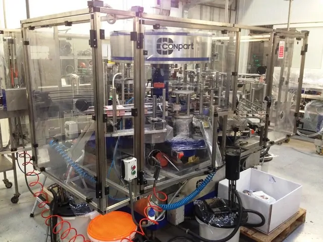 Used Bottling Labeler Eticap System - 1997, 5,000 BPH