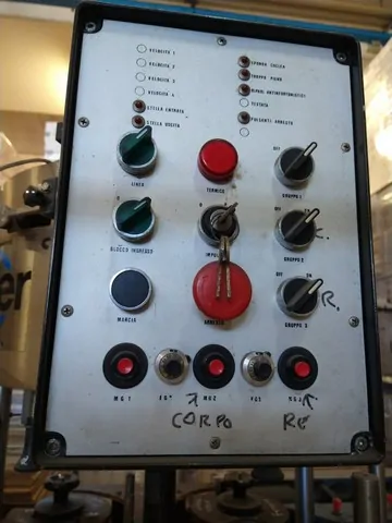 Used Bottling Self-Adhesive Labeler Keber - 1991, 2,400 BPH