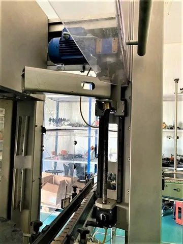 Used Bottling Self-Adhesive Labeler Kube - 2015, 18,000 BPH