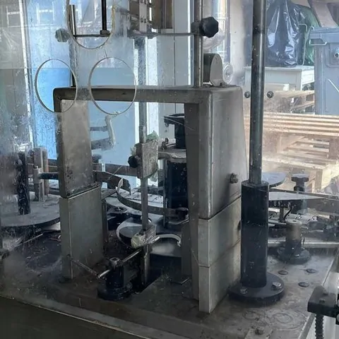 Used Bottling Self-Adhesive Labeler Enos - 2000, 1,000 BPH