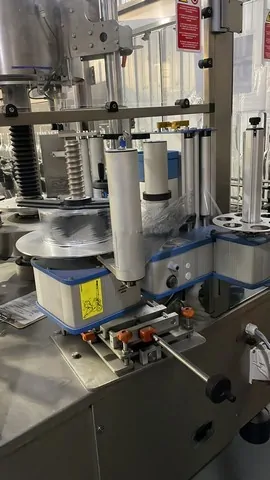 Used Bottling Self-Adhesive Labeler BRB MEGA ADE 411 CW - 2016, 2,600 BPH