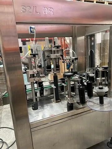 Used Bottling Self-Adhesive Labeler STS - 2015, 1,500 BPH