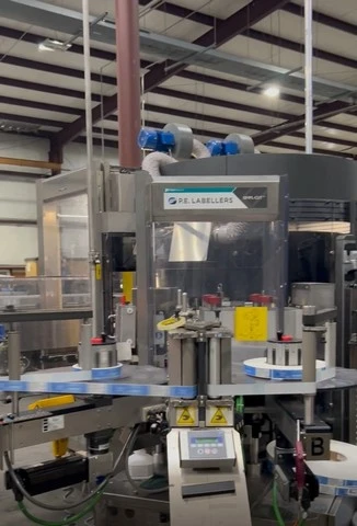 Used Bottling Roll-Fed Labeler P.E. Simpl-Cut - 2022, 54,000 BPH