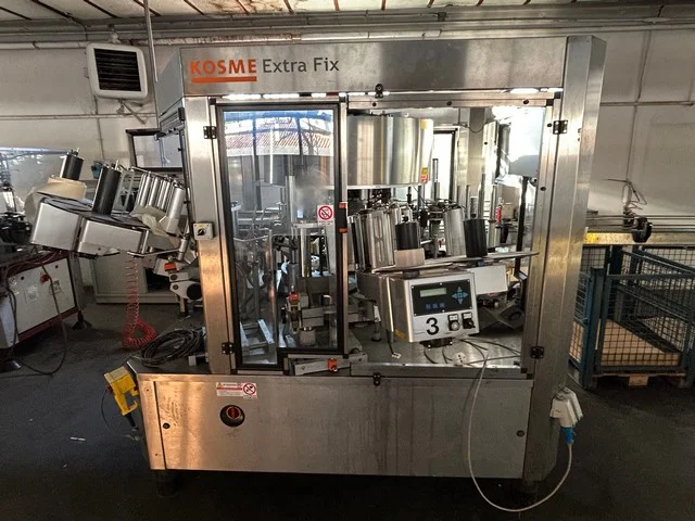 Used Bottling Self-Adhesive Labeler Kosme Extra Fix - 2005, 4,000 BPH