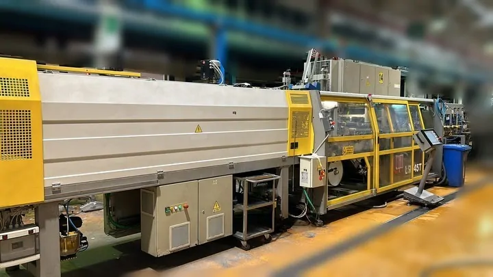 Used Bottling Shrink Wrapper SMI LSK 45T - 2005, 45 BPH