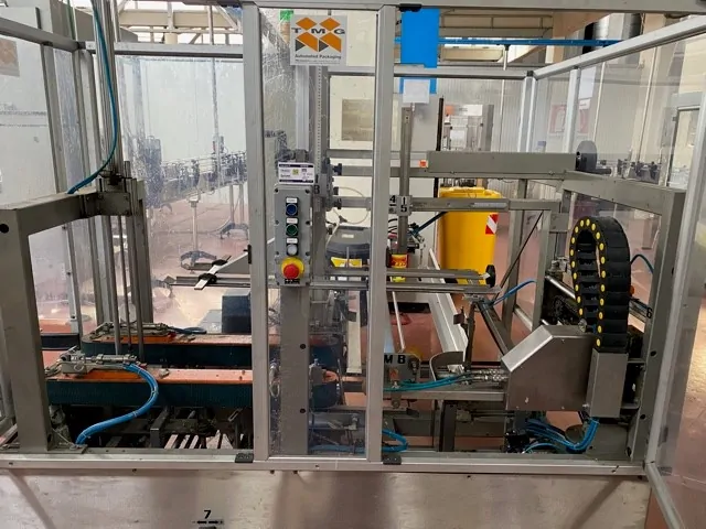 Used Bottling Case Erector TMG formec - 2002, 5,000 BPH