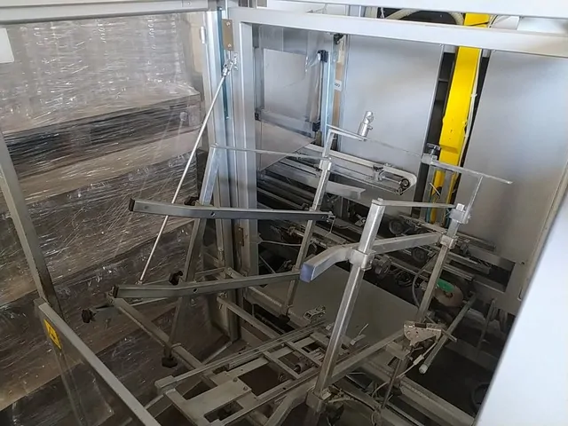 Used Bottling Case Erector Apsol ACE 30 HM - 2007, 1,500 BPH