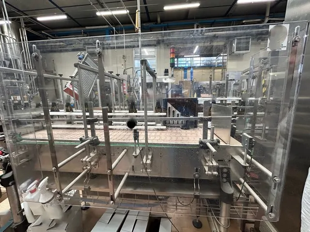 Used Bottling Case Erector Mas Pack Mas 1200 - 2011, 1,200 BPH