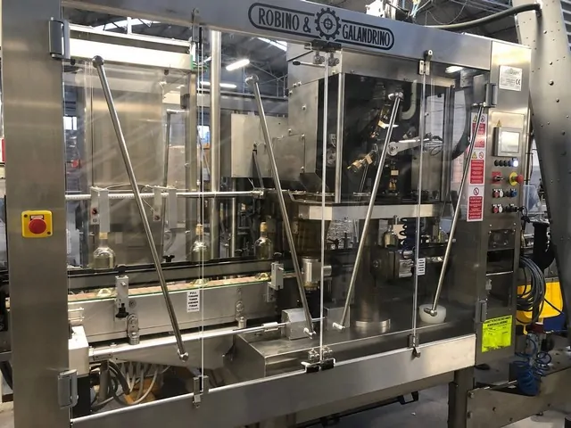 Used Bottling Wirehooder Robino & Galandrino - 2016, 14,000 BPH