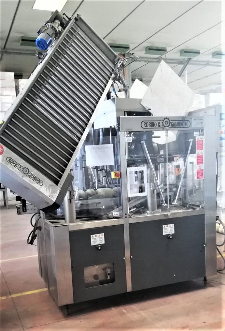 Used Bottling Wirehooder Robino & Galandrino Record 7000 - 2011, 7,000 BPH