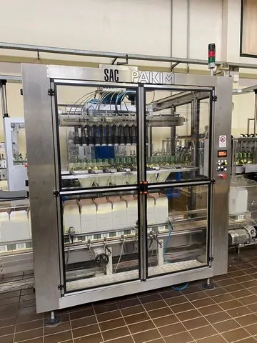 Used Bottling Case Packer Sacmi robotik - 2006, 13,000 BPH