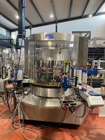 Used Bottling Line Clifom - 2004, 5,000 BPH