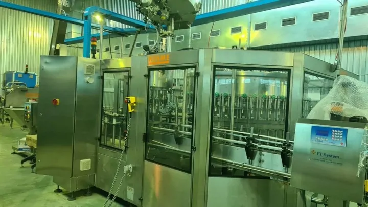 Used Bottling Glass Line Kosme - 9,000 BPH