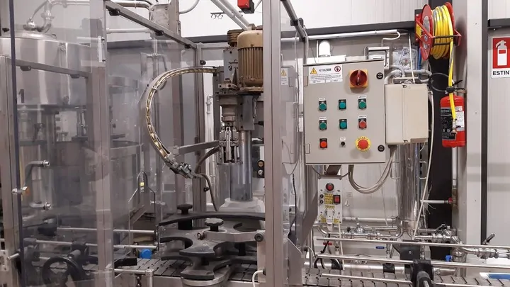 Used Bottling Line Unknown - 300 BPH