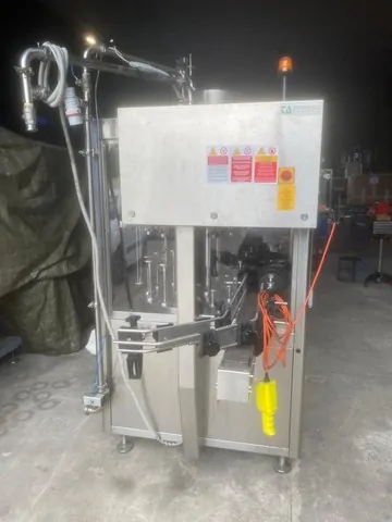 Used Bottling Line Borelli COMPACT SYSTEM - 2016, 2,500 BPH