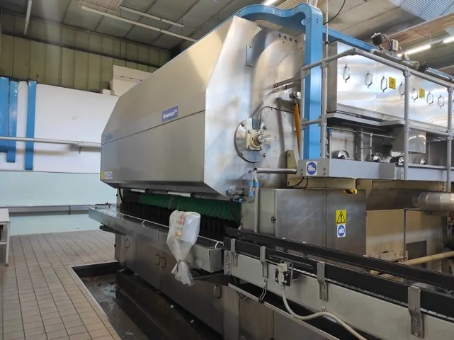 Used Bottling PET Line Krones - 1997, 18,000 BPH