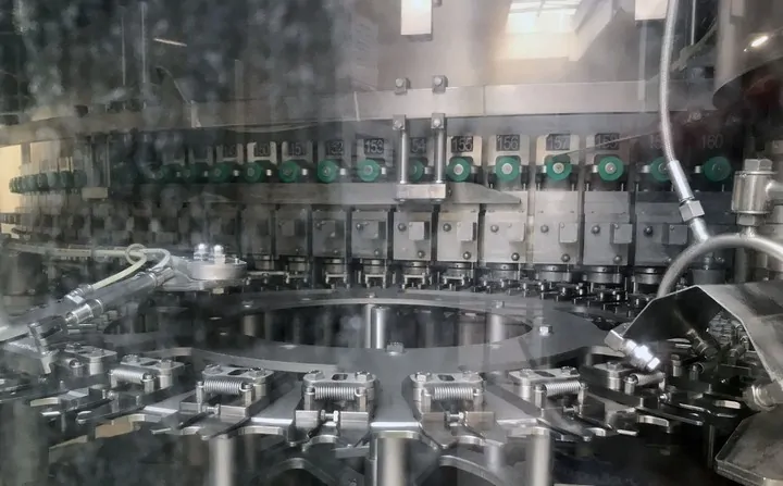 Used Bottling PET Line KHS – SIG - 2000, 36,000 BPH