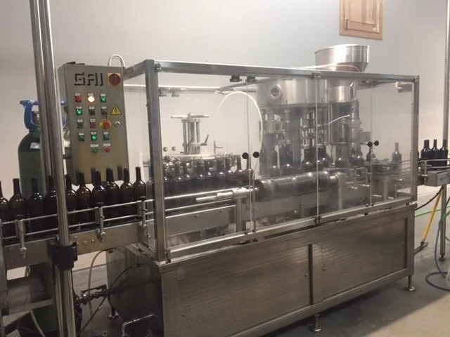 Used Bottling Glass Line GAI 2513 - 2001, 3,000 BPH