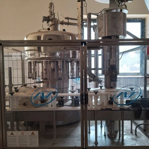 Used Bottling Glass Line Ave BOTTLING LINE - 2001, 2,500 BPH