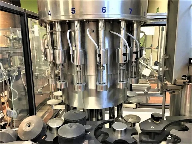 Used Bottling Gravity Filling Monoblock Alfatek - 1993, 2,000 BPH