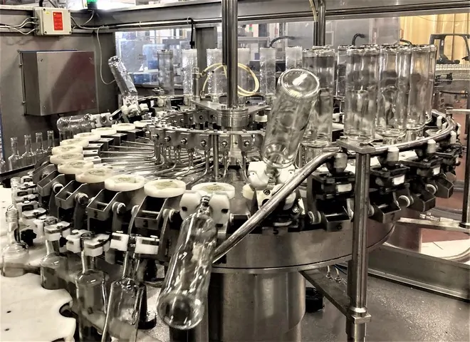 Used Bottling Filling Monoblock Ave - 2000, 6,500 BPH