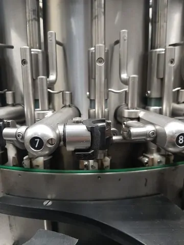 Used Bottling Filling Monoblock Vir Mauri - 1993, 6,000 BPH
