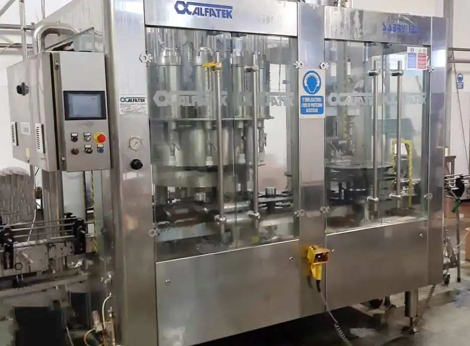 Used Bottling Volumetric Filling Monoblock Alfatek - 2007, 2,400 BPH