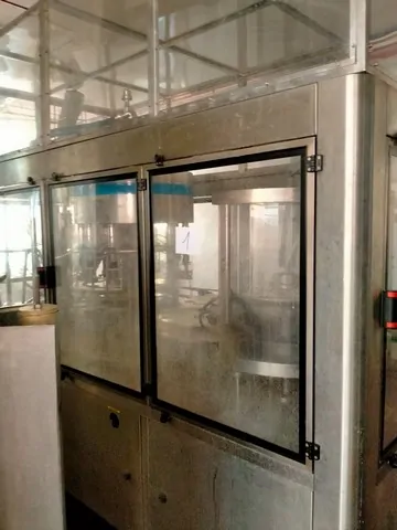 Used Bottling High Vacuum Filling Monoblock Enoberg - 2006, 1,500 BPH