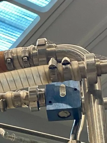 Used Bottling High Vacuum Filling Monoblock Vir Mauri Pavonis 20/4 Sv - 1992, 4,000 BPH