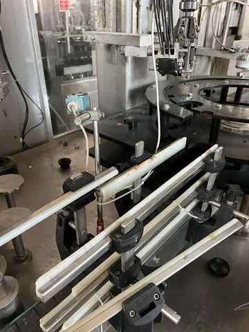 Used Bottling High Vacuum Filling Monoblock Dipran - 2,500 BPH